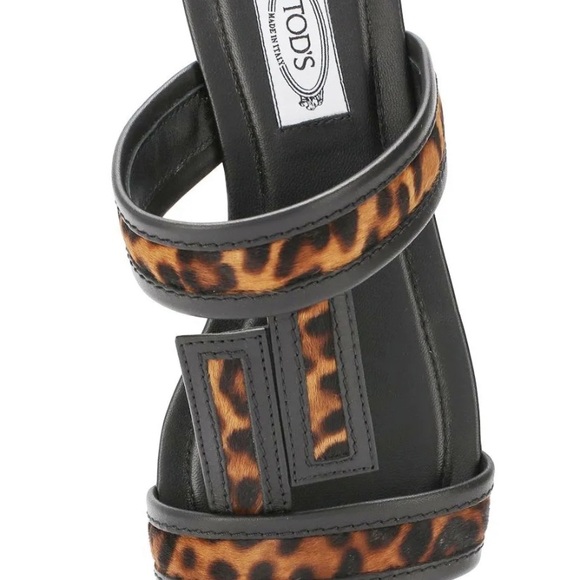 Tod’s leopard calf hair & black leather sandals. $ Firm - Picture 13 of 13